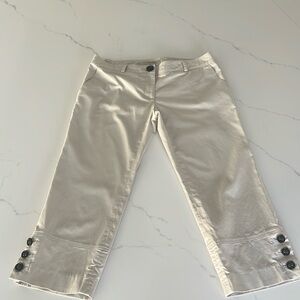 Burberry Capri pants size 6
